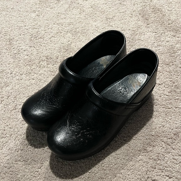 Dansko Shoes - Professional Black - Picture 5 of 5
